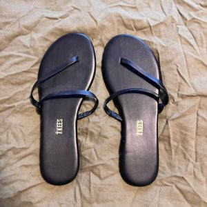 Tkees Sandal (sz 7)